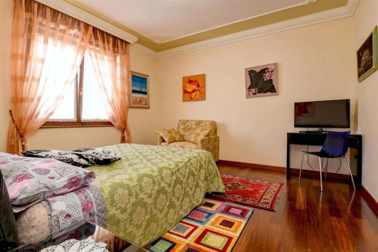 Private Luxury Villa With Pool Moniga del Garda Itália